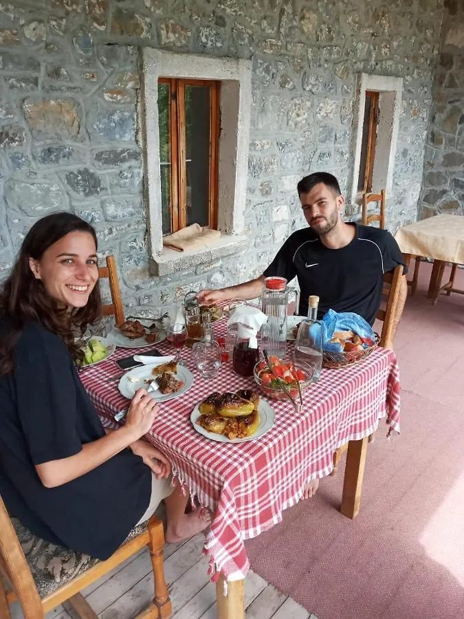 Bujtina Carku Hotel Theth 0*,