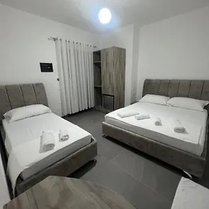 Rreze Dielli Bed & Breakfast