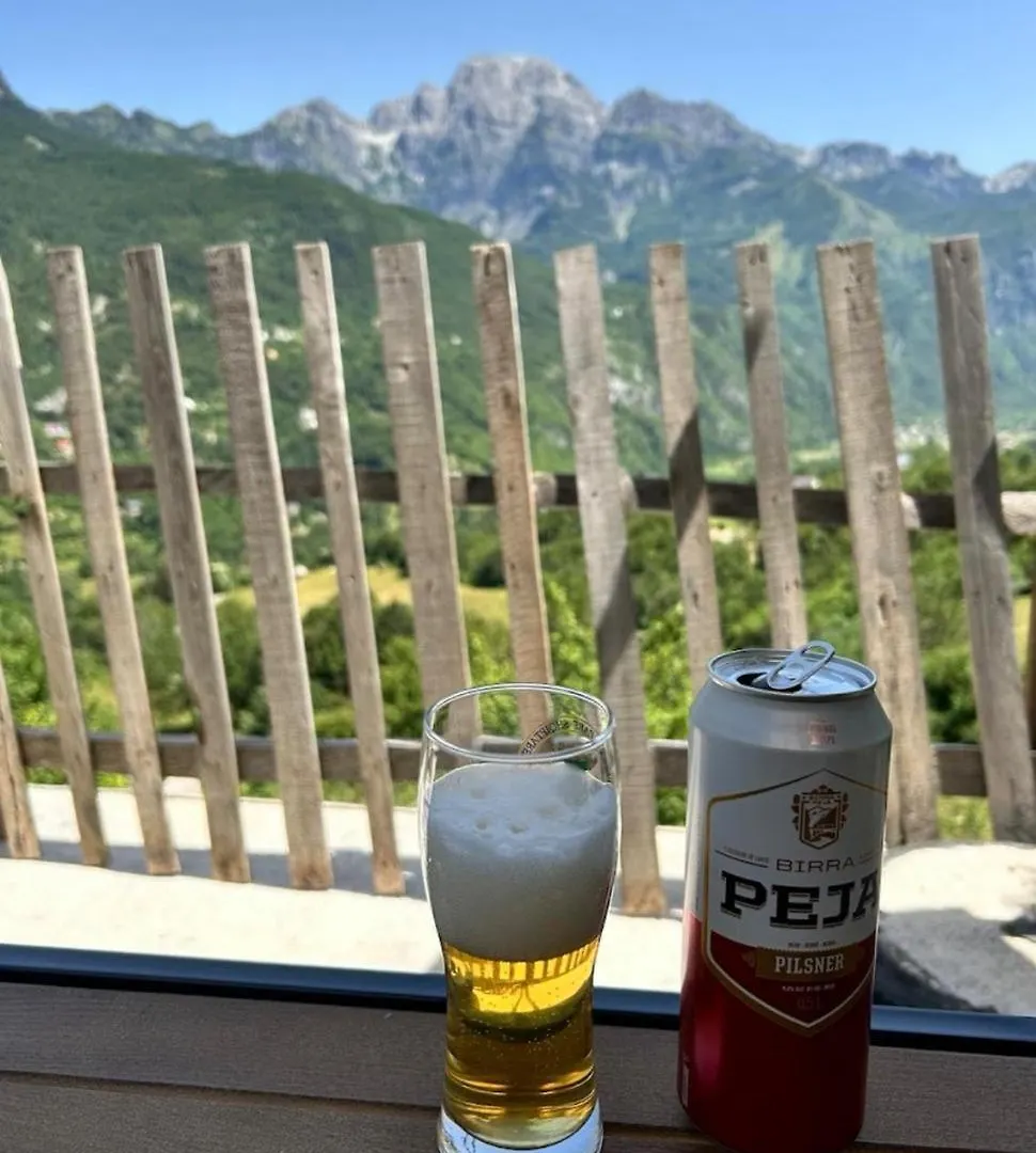 Bujtina Carku Hotel Theth 0*,